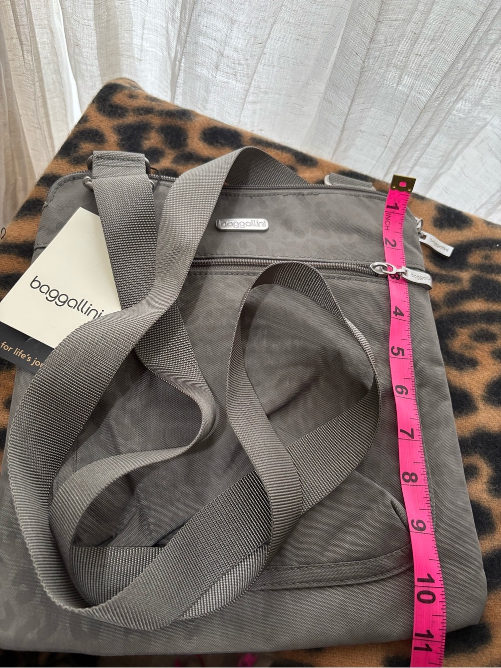 Baggallini Gray Crossbody Bag with Subtle Animal Print - Picture 4 of 7